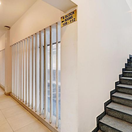 พาเล็ต - เอดาสเซอรี ซีไลน์ วิลลา สเตย์ Hotel Kochi ภายนอก รูปภาพ