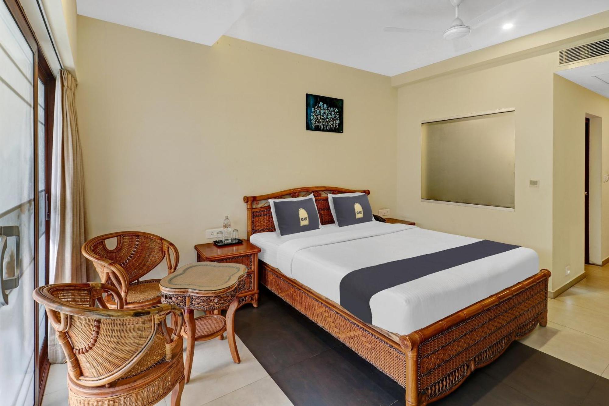 พาเล็ต - เอดาสเซอรี ซีไลน์ วิลลา สเตย์ Hotel Kochi ภายนอก รูปภาพ